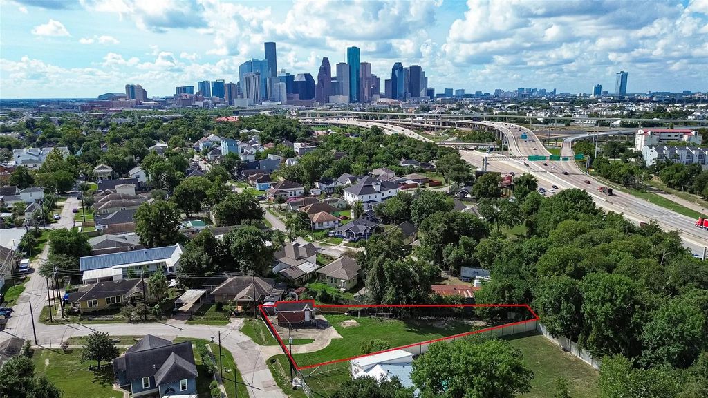 2501 Ideal Street, Houston