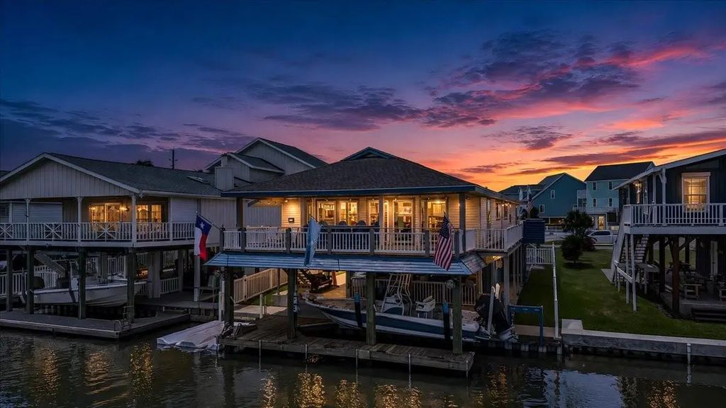 4023 Nueces Drive, Galveston