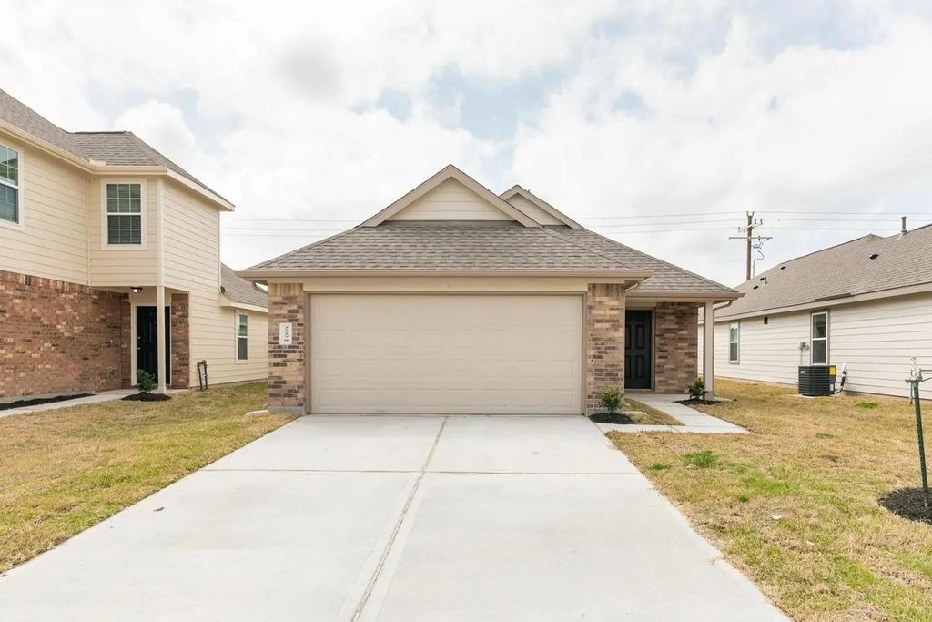 25707 Hazy Elm Drive, Porter