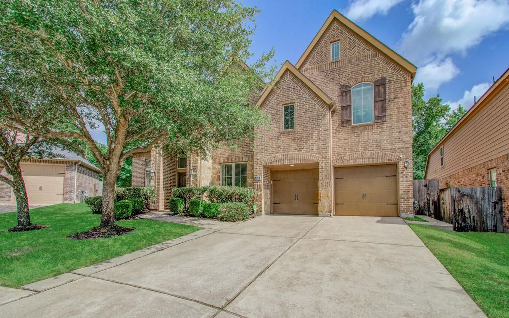 164 Deerfield Meadow Drive, Conroe