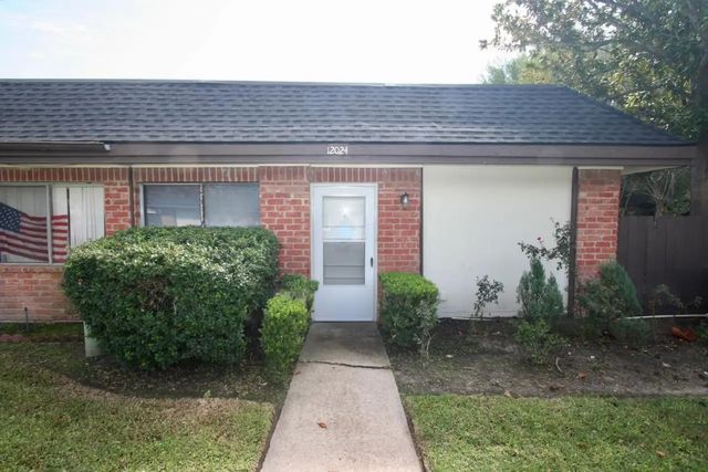 12024 Mighty Oak Drive A, Houston