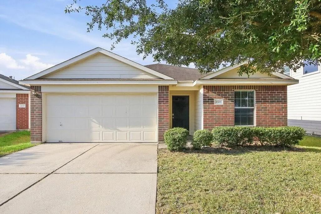 4326 Pecos River Drive, Spring