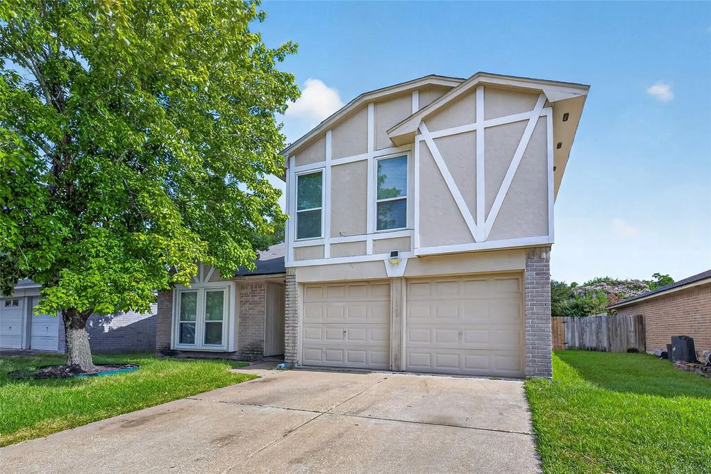 13606 Pecan Oak Drive, Houston