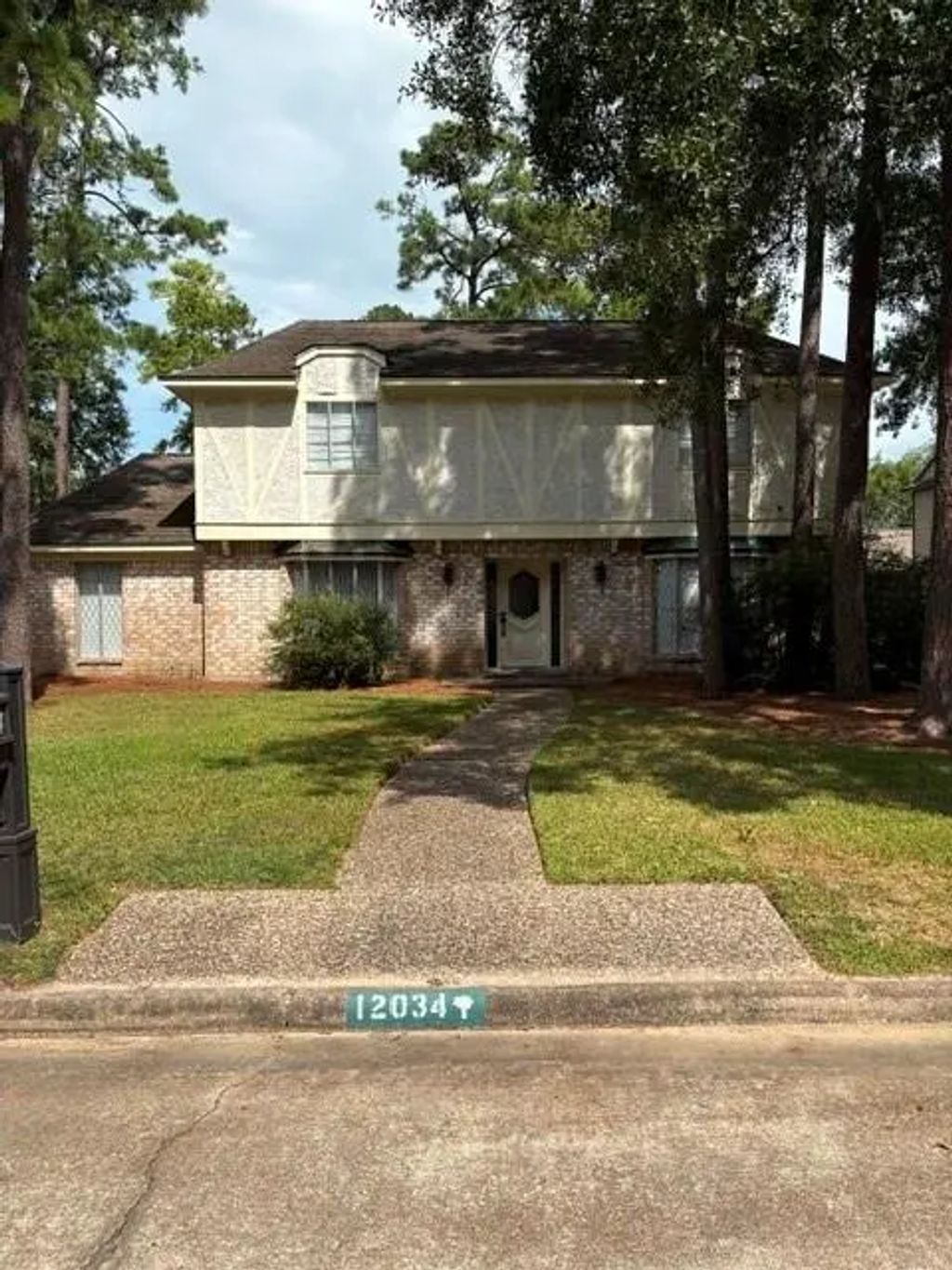 12034 Glenway Drive, Houston