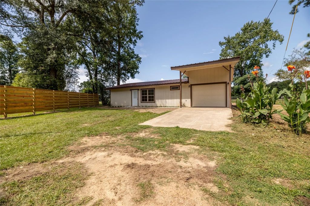 310 State Highway 150 1, Coldspring