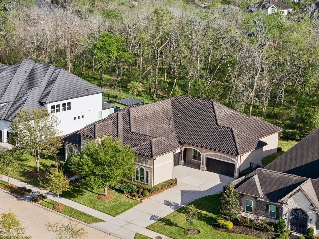 2322 Red Fox Drive, Missouri City