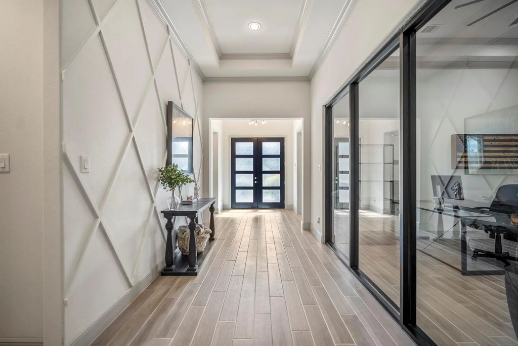 30943 Spring Lake Blvd, Tomball
