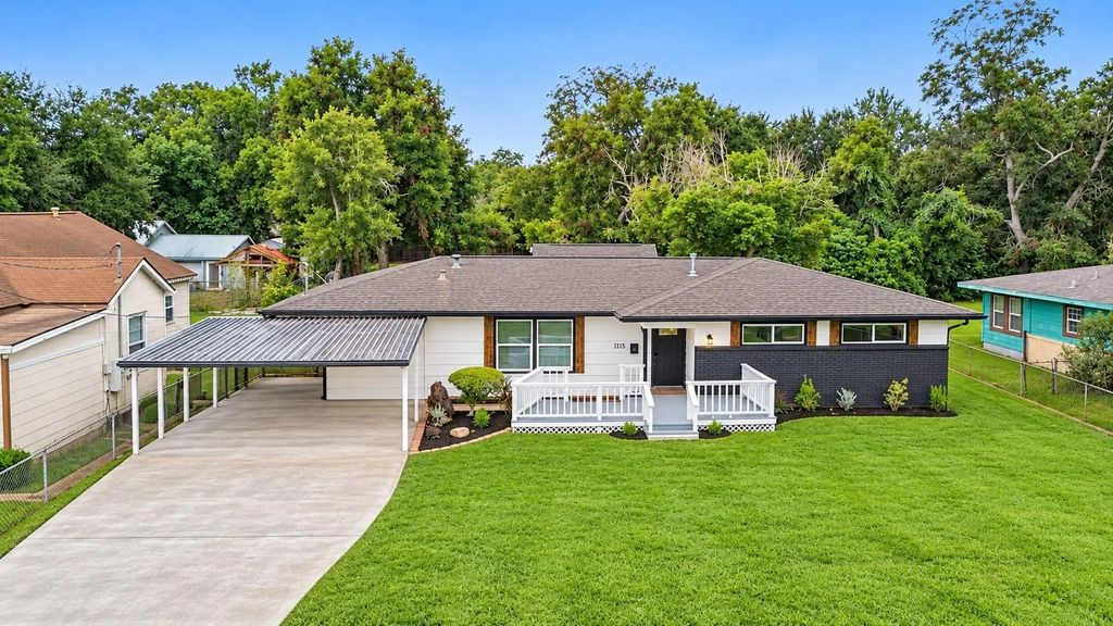 1118 Lake Road, La Marque
