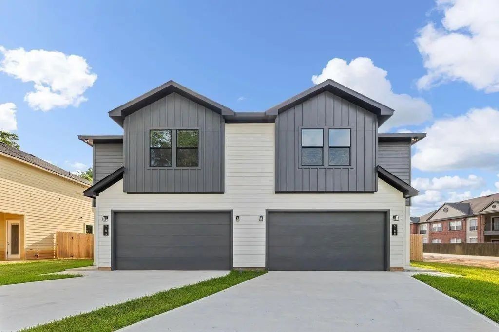 518 Clinton Street A, Conroe