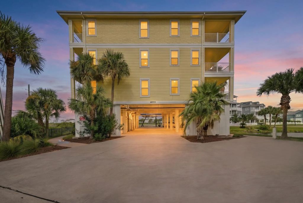 4111 Pointe West Drive 101, Galveston