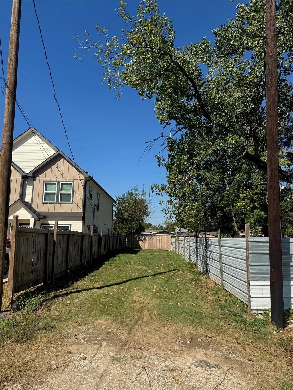 7713 St Louis Street, Houston