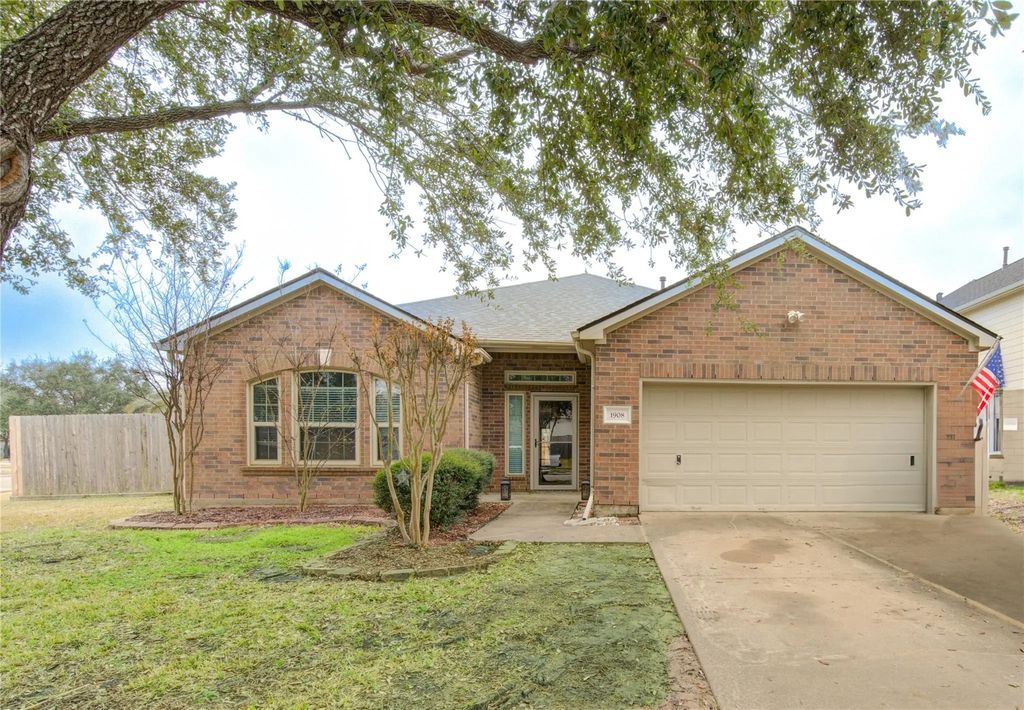1908 Ivy Arbor Court, Pearland