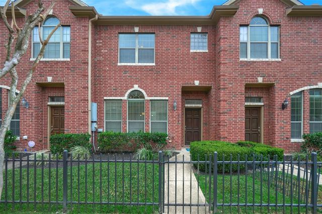 2738 Misty Heath Lane, Houston