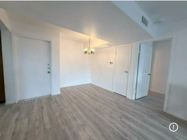 2820 S Bartell I210, Houston