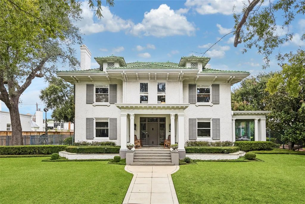 8 Courtlandt Place, Houston