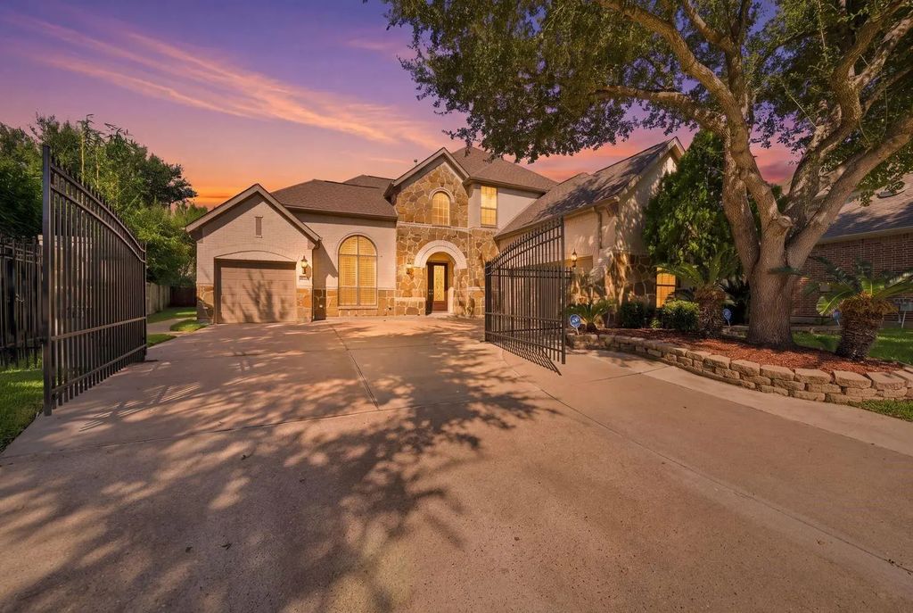 9003 Gable Glen Lane, Houston