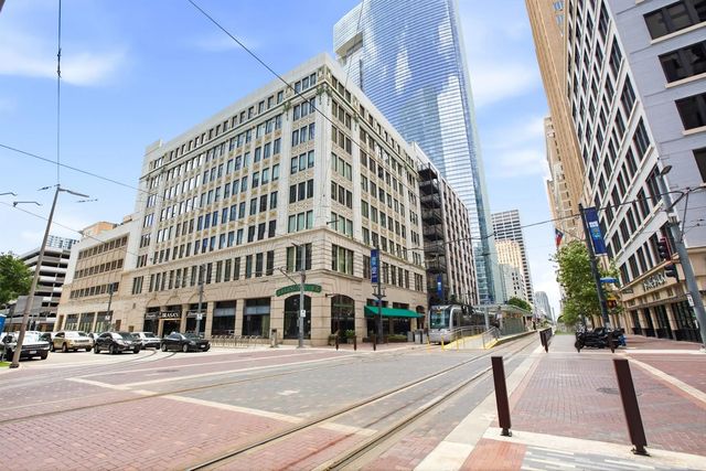705 Main Street 209, Houston