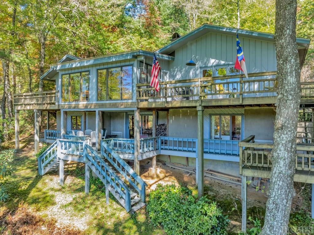 636 Cherokee Trace, Lake Toxaway Property Listing MLS® 106230