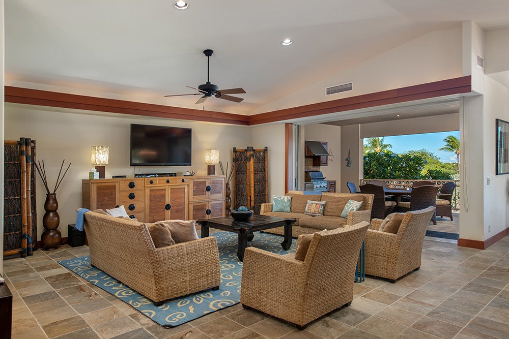 Villages At Mauna Lani 681025 Kaniku Dr 307 in MAUNA LANI RESORT MLS