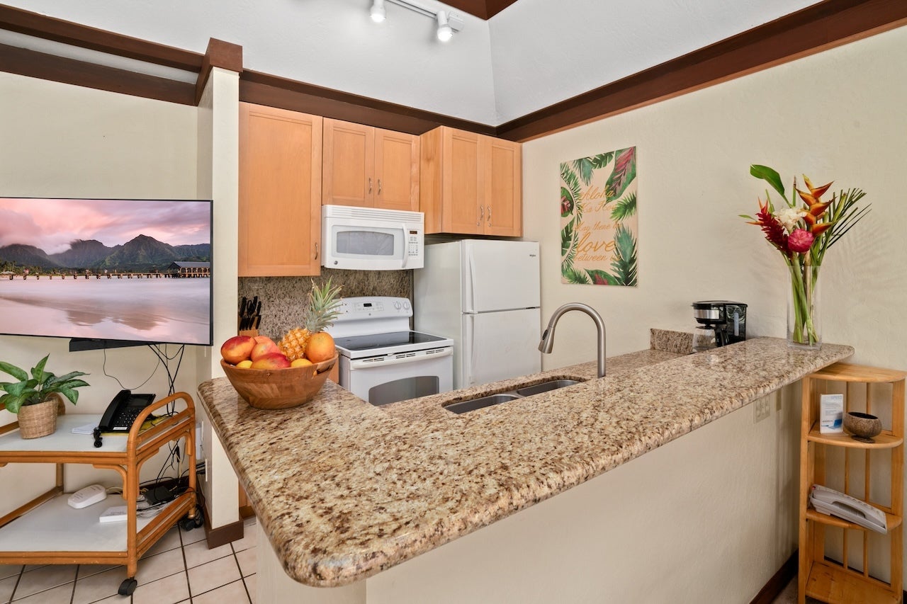 KIAHUNA PH II 2253 Poipu Rd 58 in KOLOA BEACH MLS® 711661 For Sale