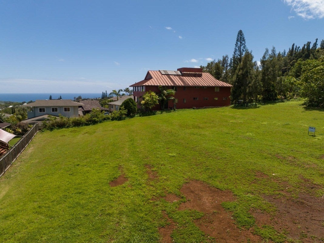 NANA UKA IKENA ESTATES Uka Ikena St 3 in MLS® 667086 For Sale