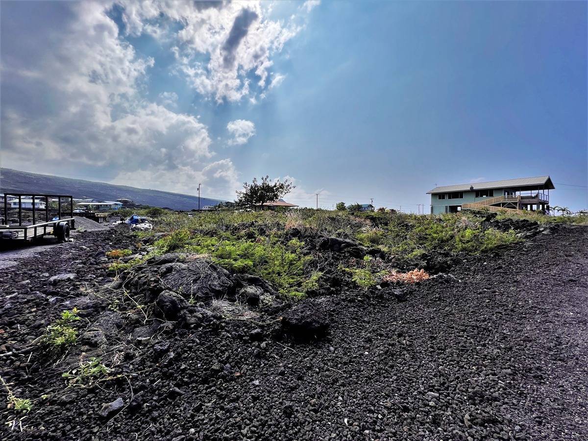 Kai Ave in MILOLII BEACH LOTS SUBDIVISION MLS® 705264 For Sale