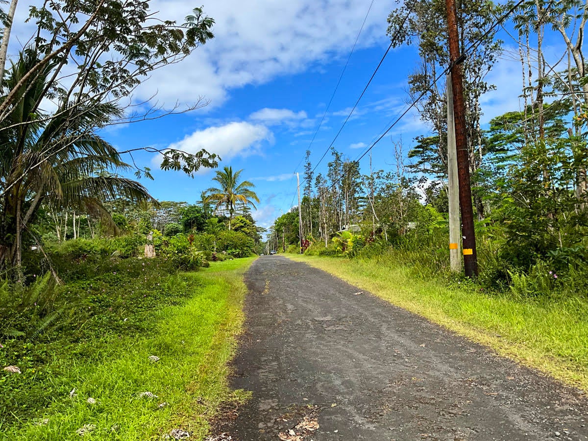 Mauna Kea Rd in NANAWALE ESTATES SUBDIVISION | MLS® 712569 For Sale ...