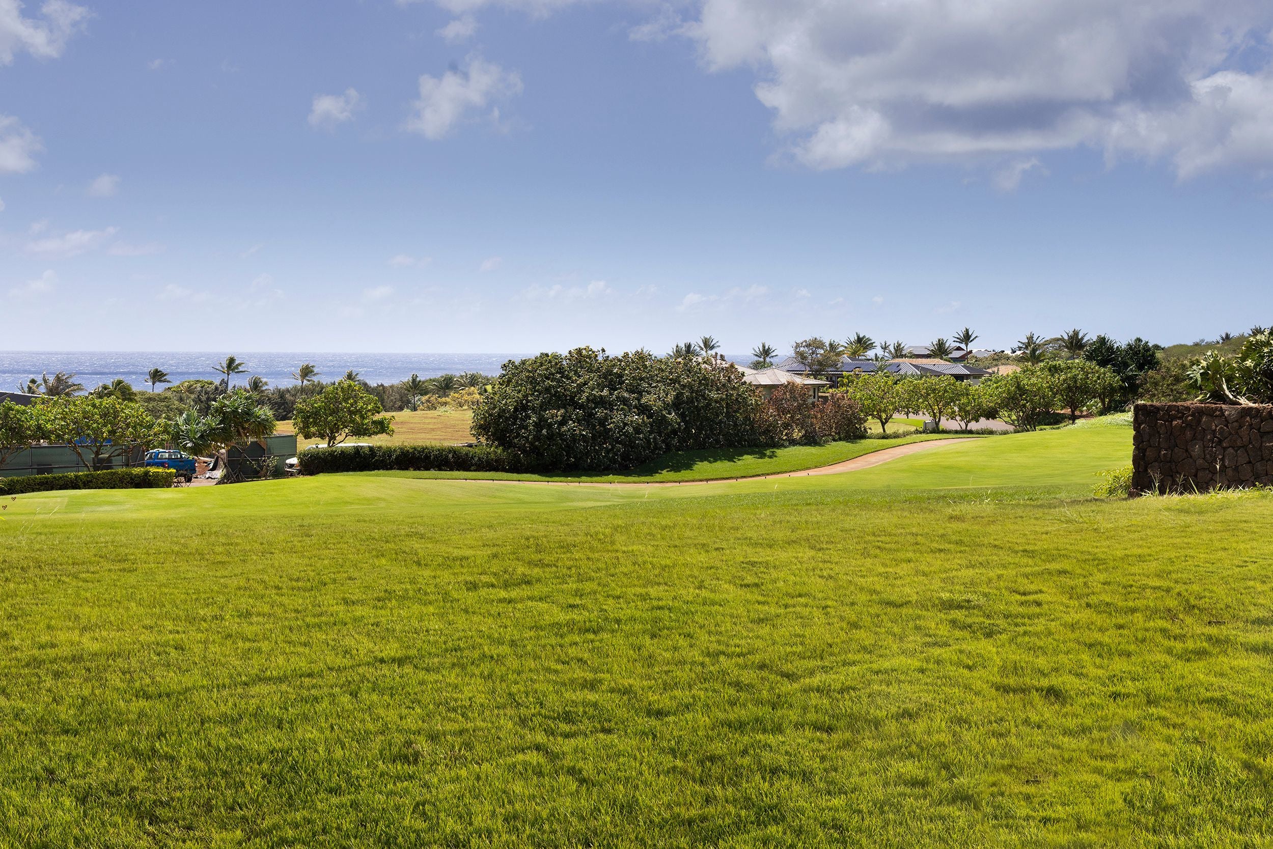 Photo of Listing #718938