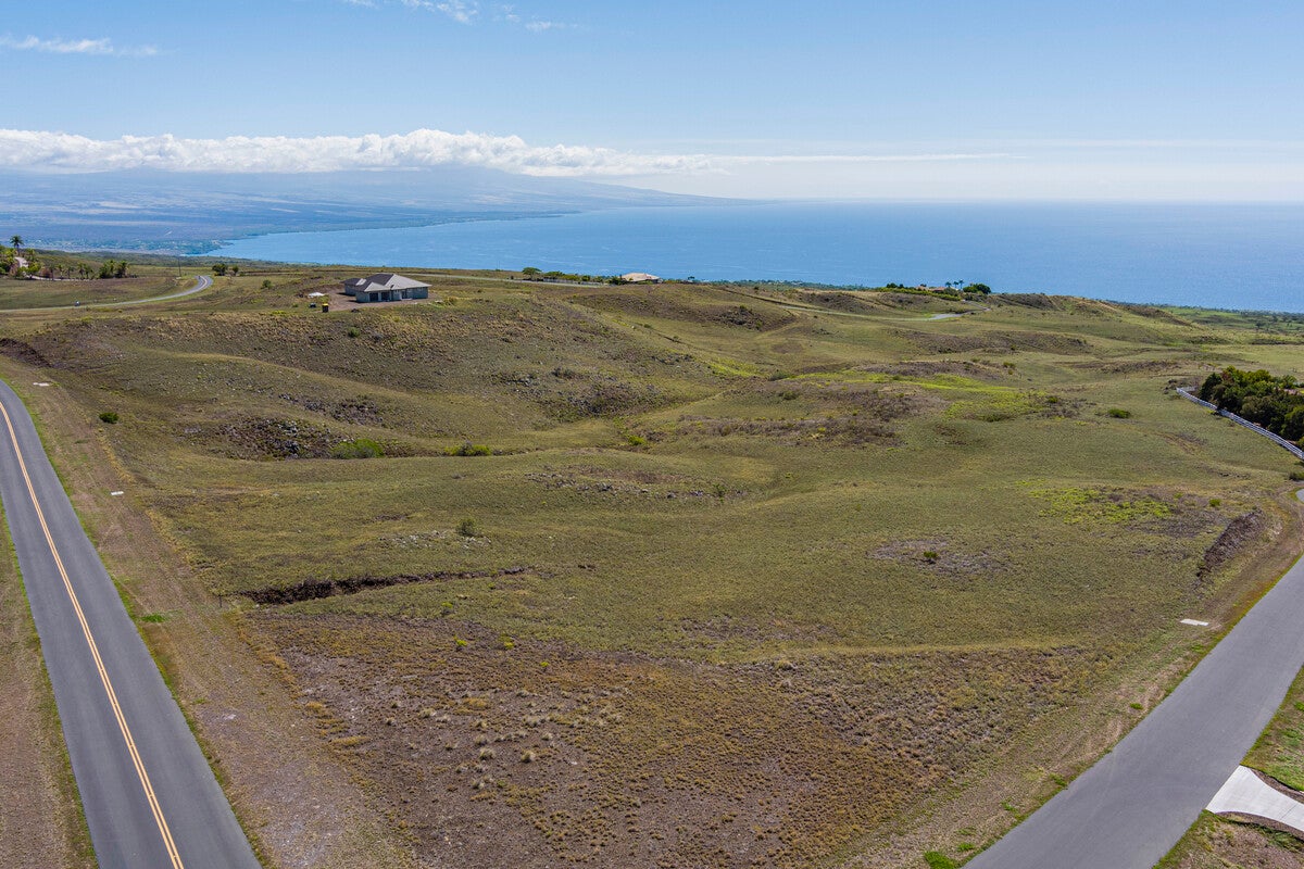 Photo of Listing #721781