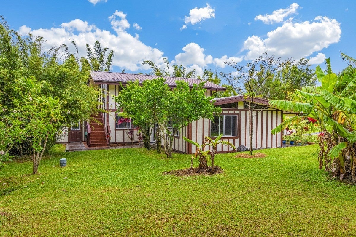 551012 Kainoa Rd in KAAUHUHU HOMESTEADS MLS® 670720 For Sale