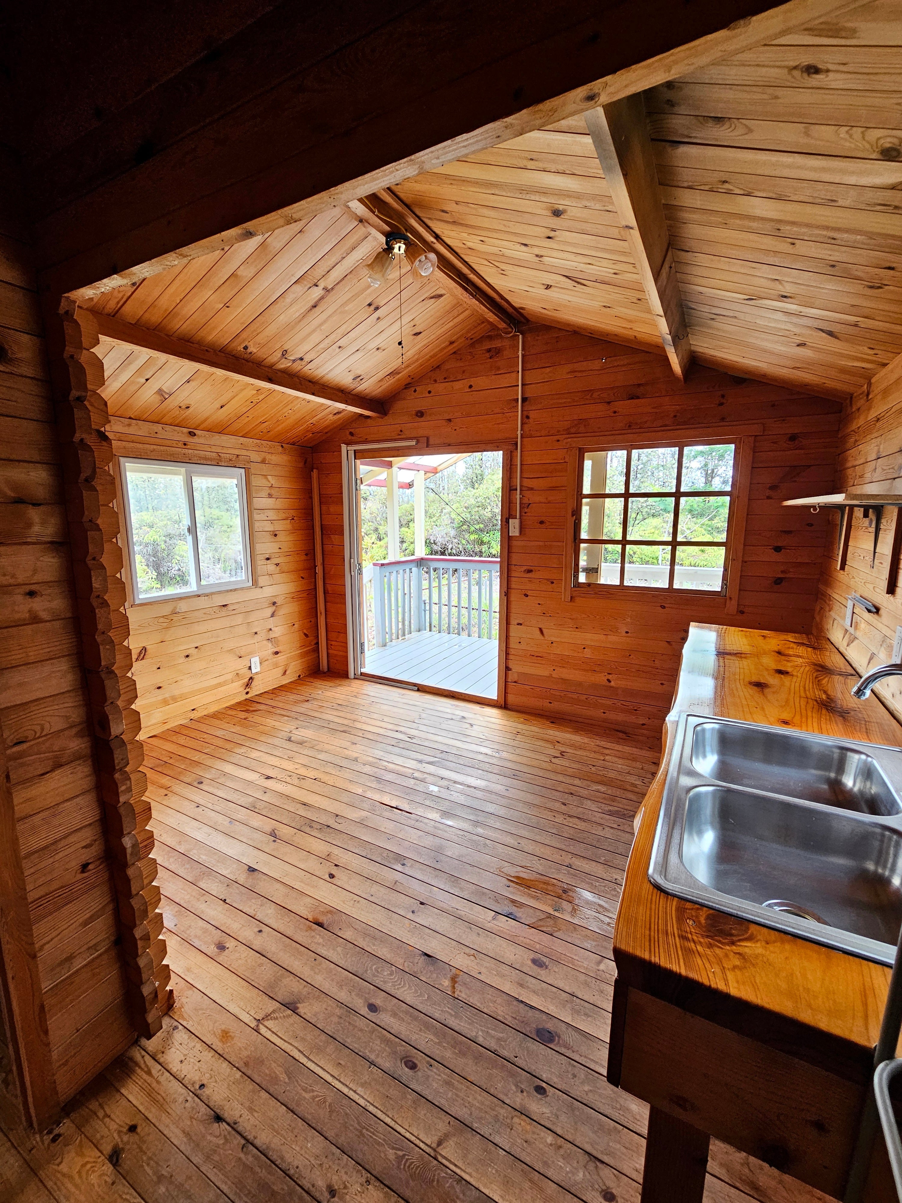 Photo of Listing #716672