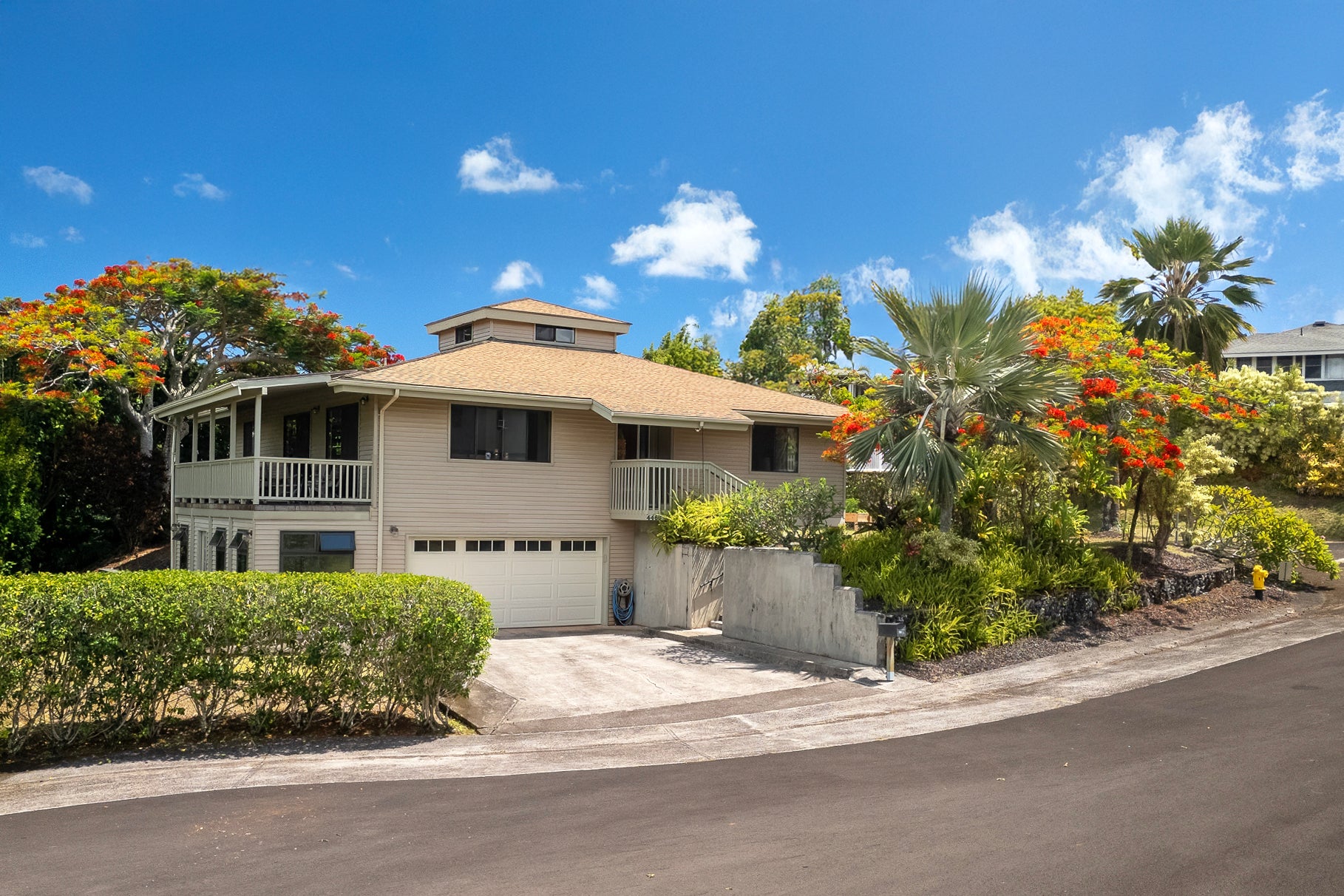 Photo of Listing #722293