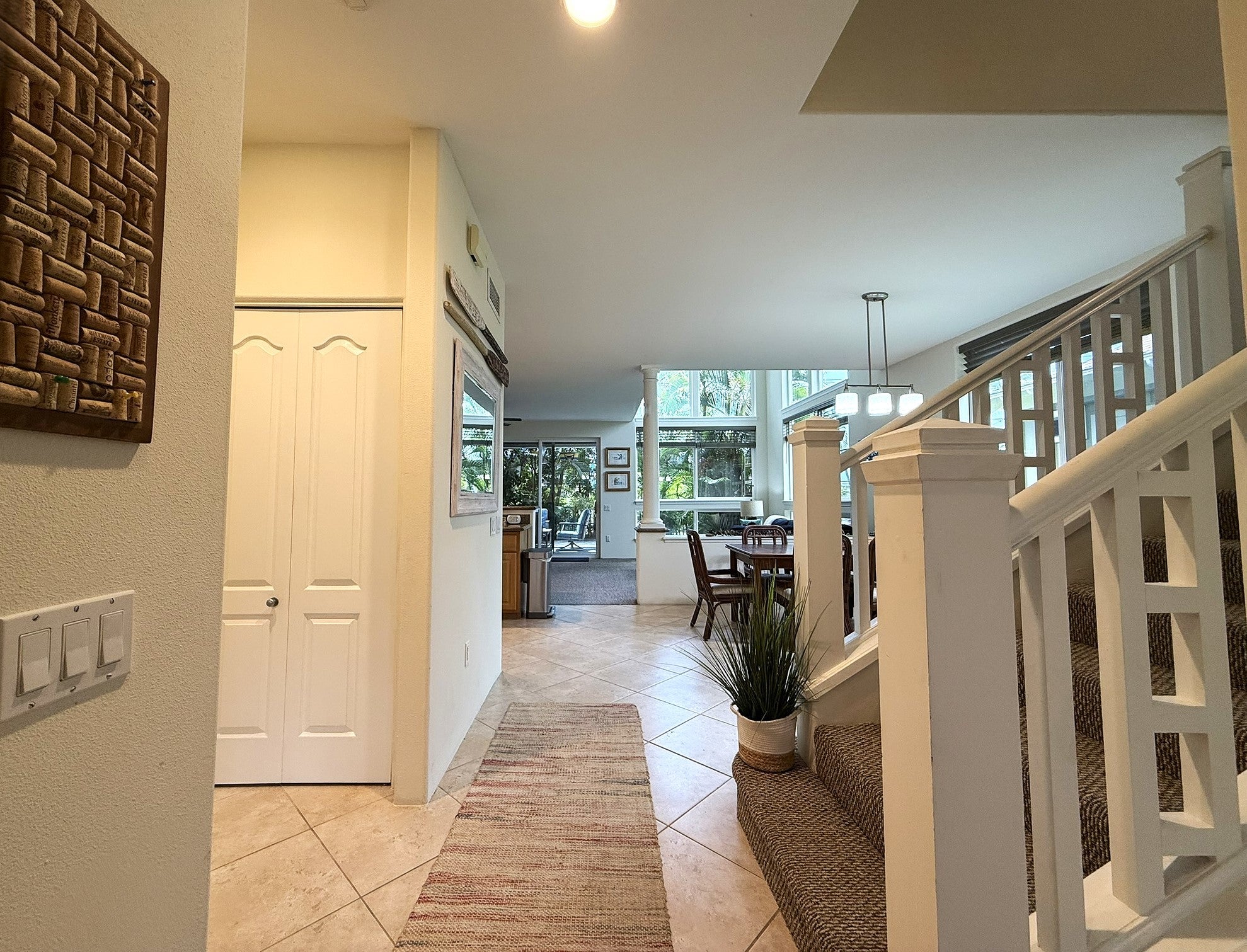 Photo of Listing #722890