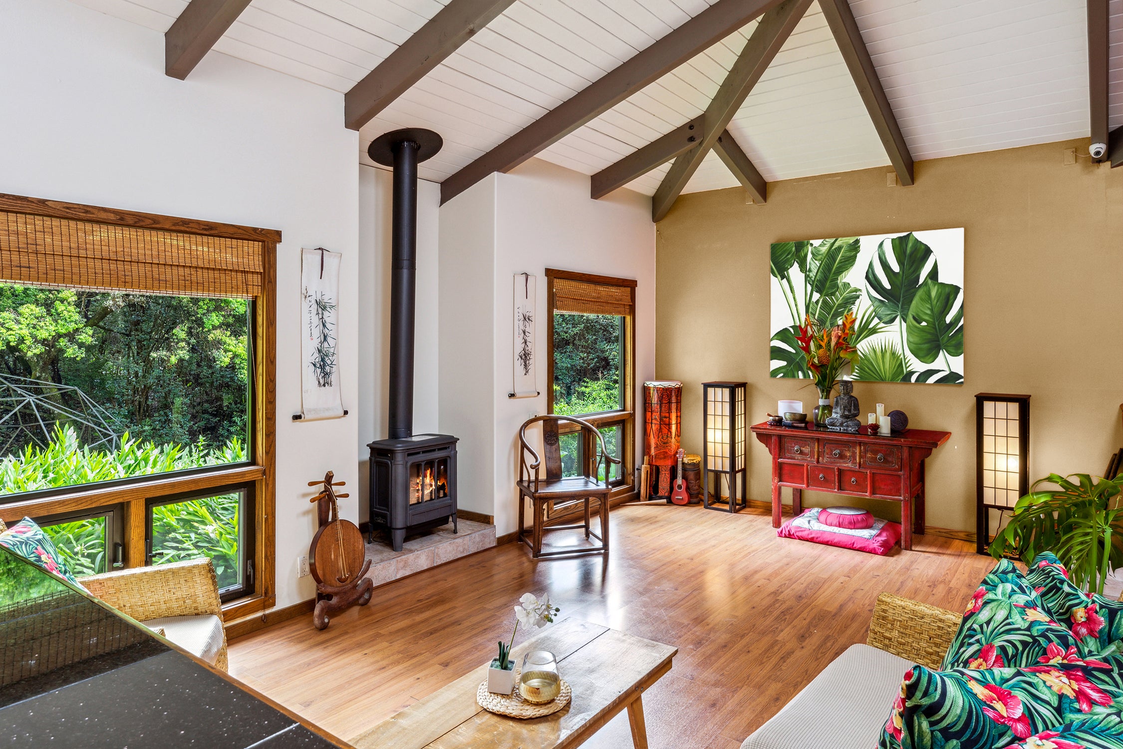 Photo of Listing #723900