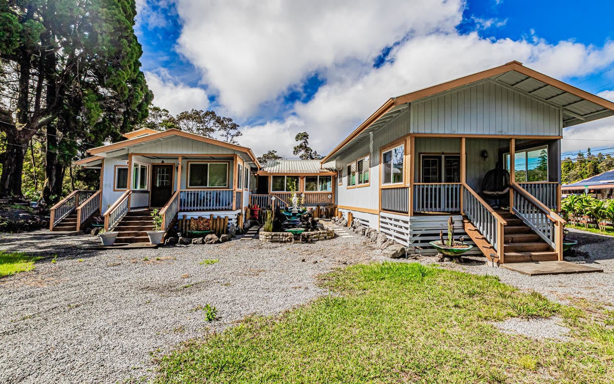 Photo of Listing #724946