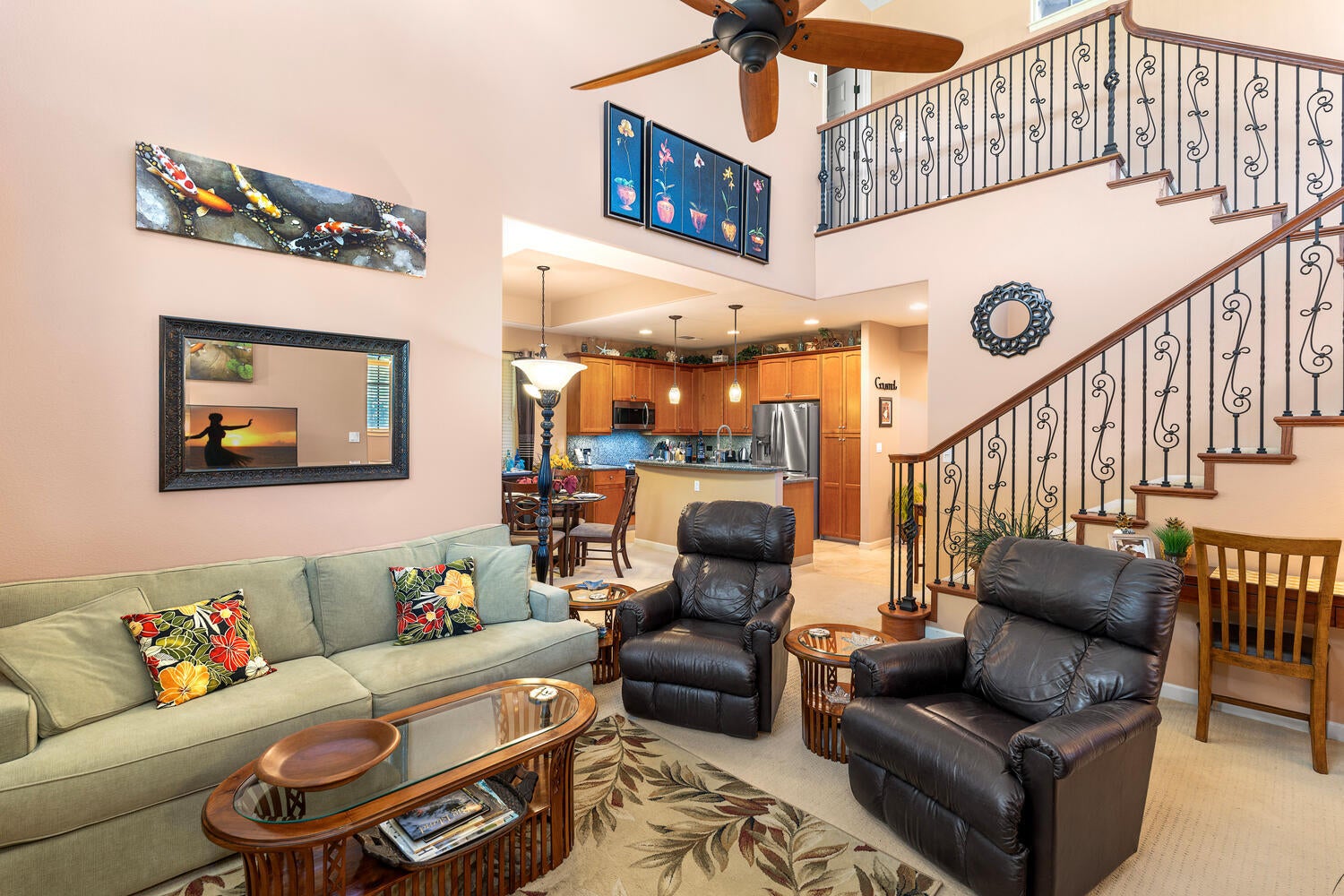 Photo of Listing #725085