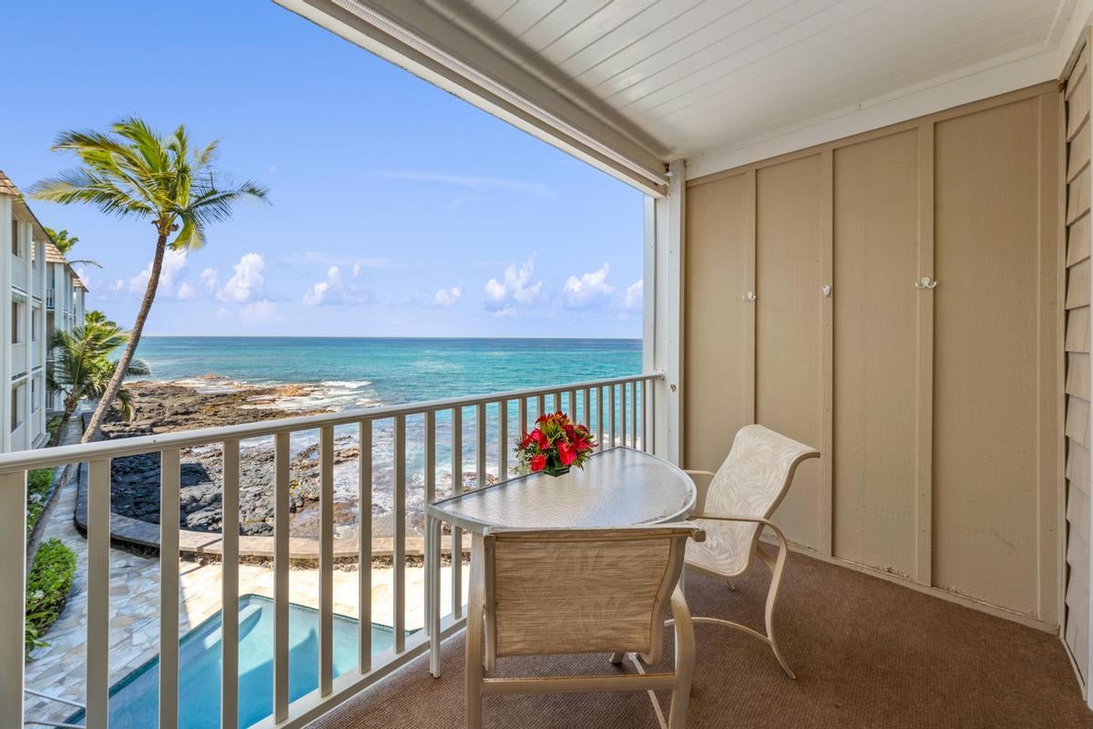 Photo of Listing #725190