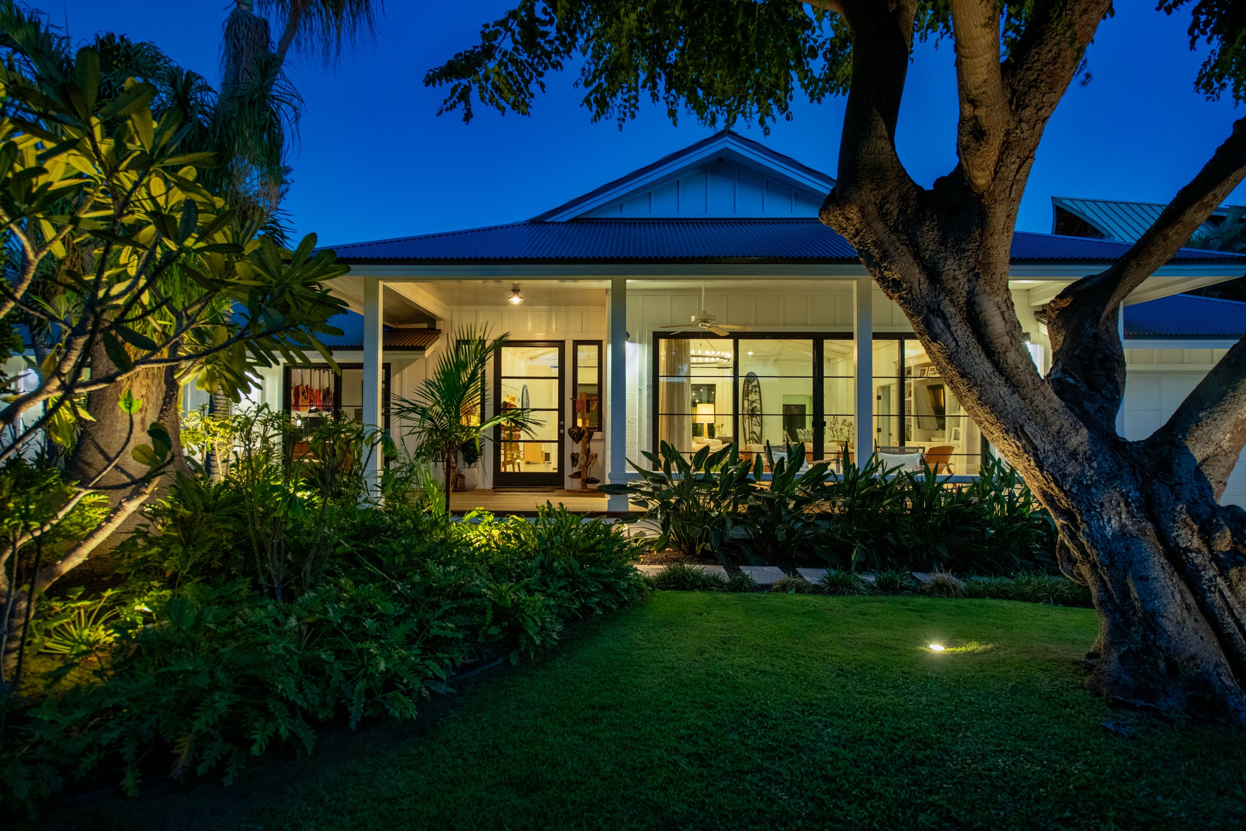 Photo of Listing #725278