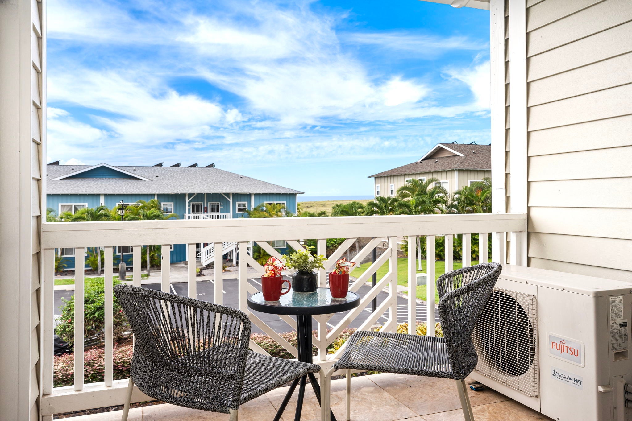 Photo of Listing #725681