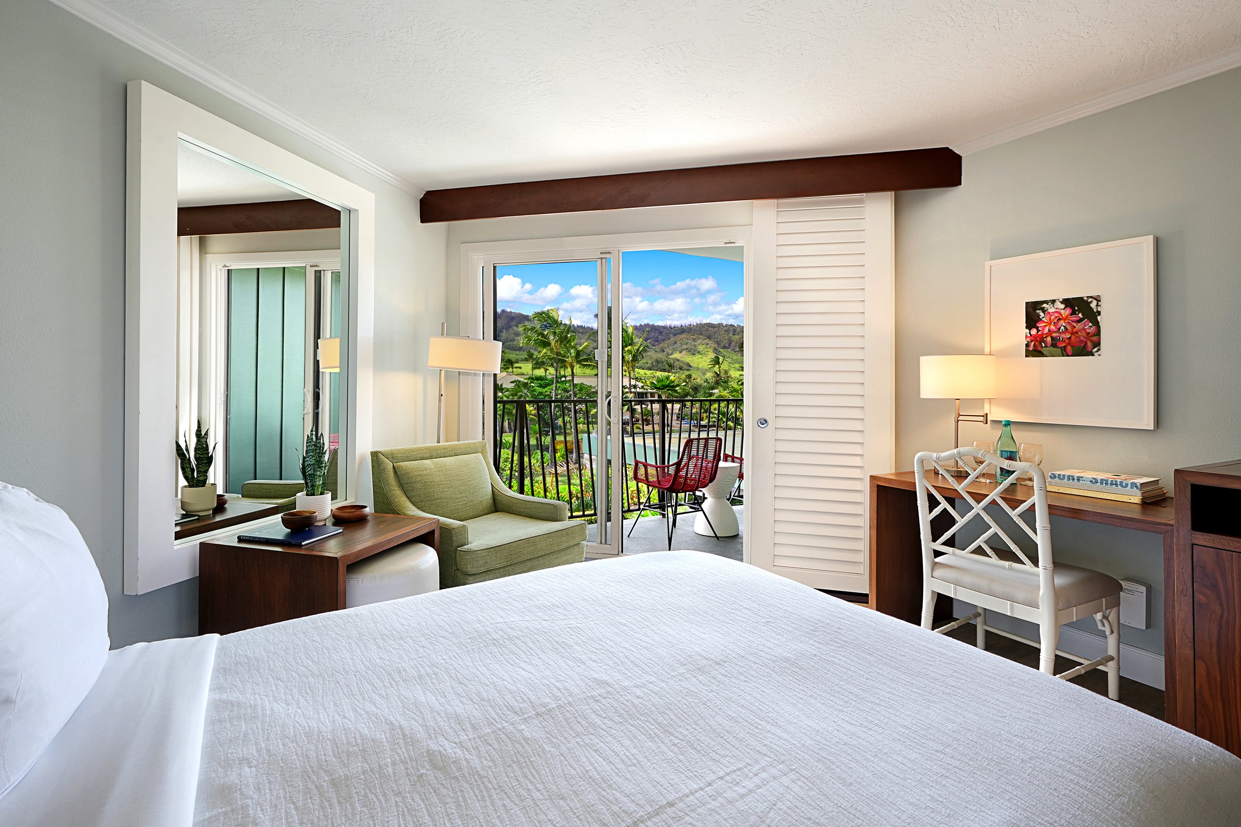 Photo of Listing #725756