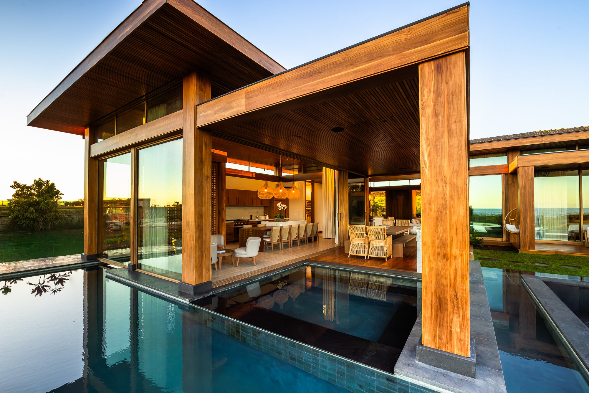 Photo of Listing #726518