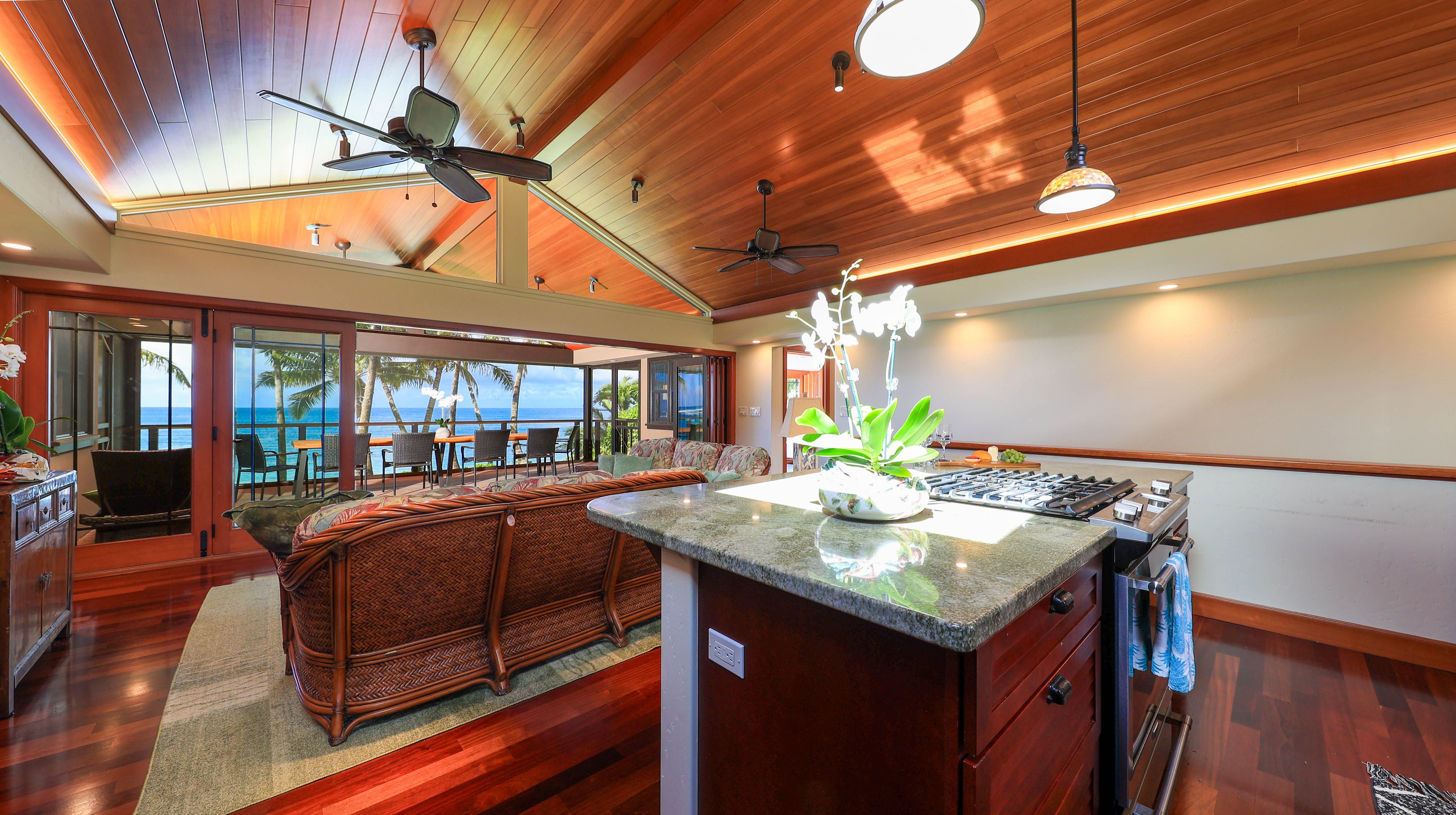 Photo of Listing #726869