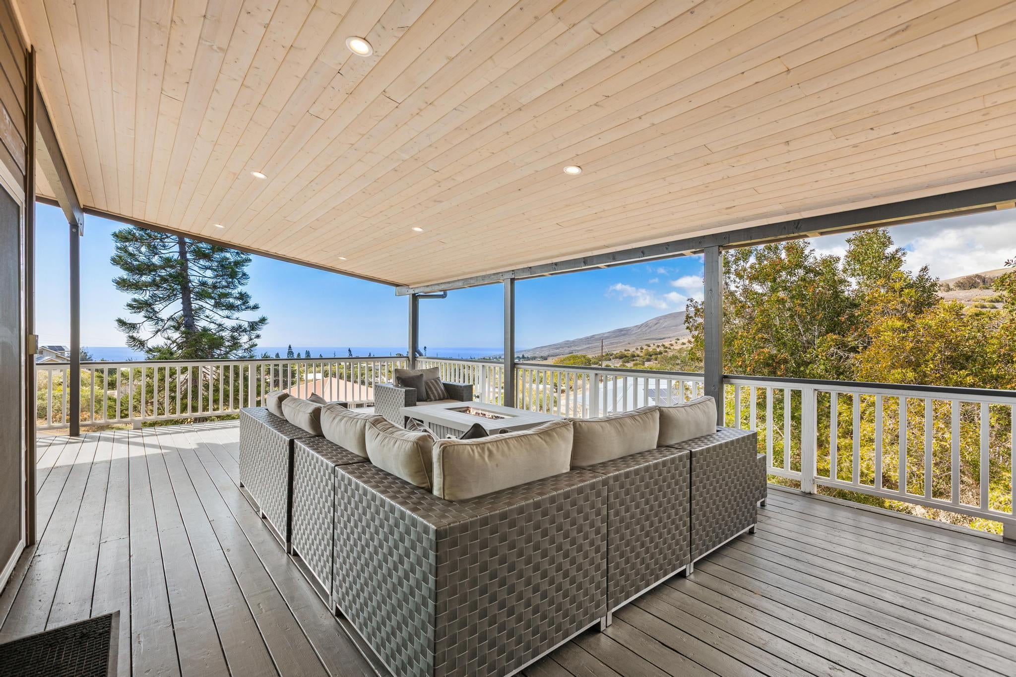 Photo of Listing #727191