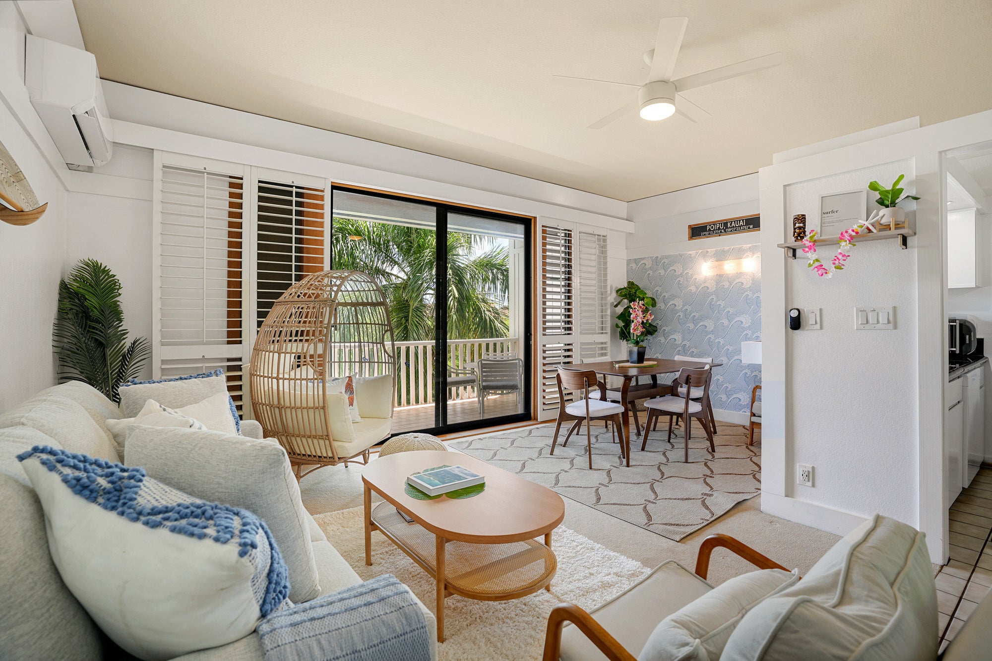 Photo of Listing #727200