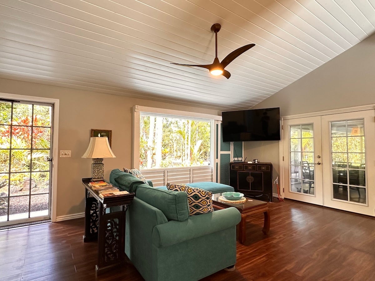 Photo of Listing #727209