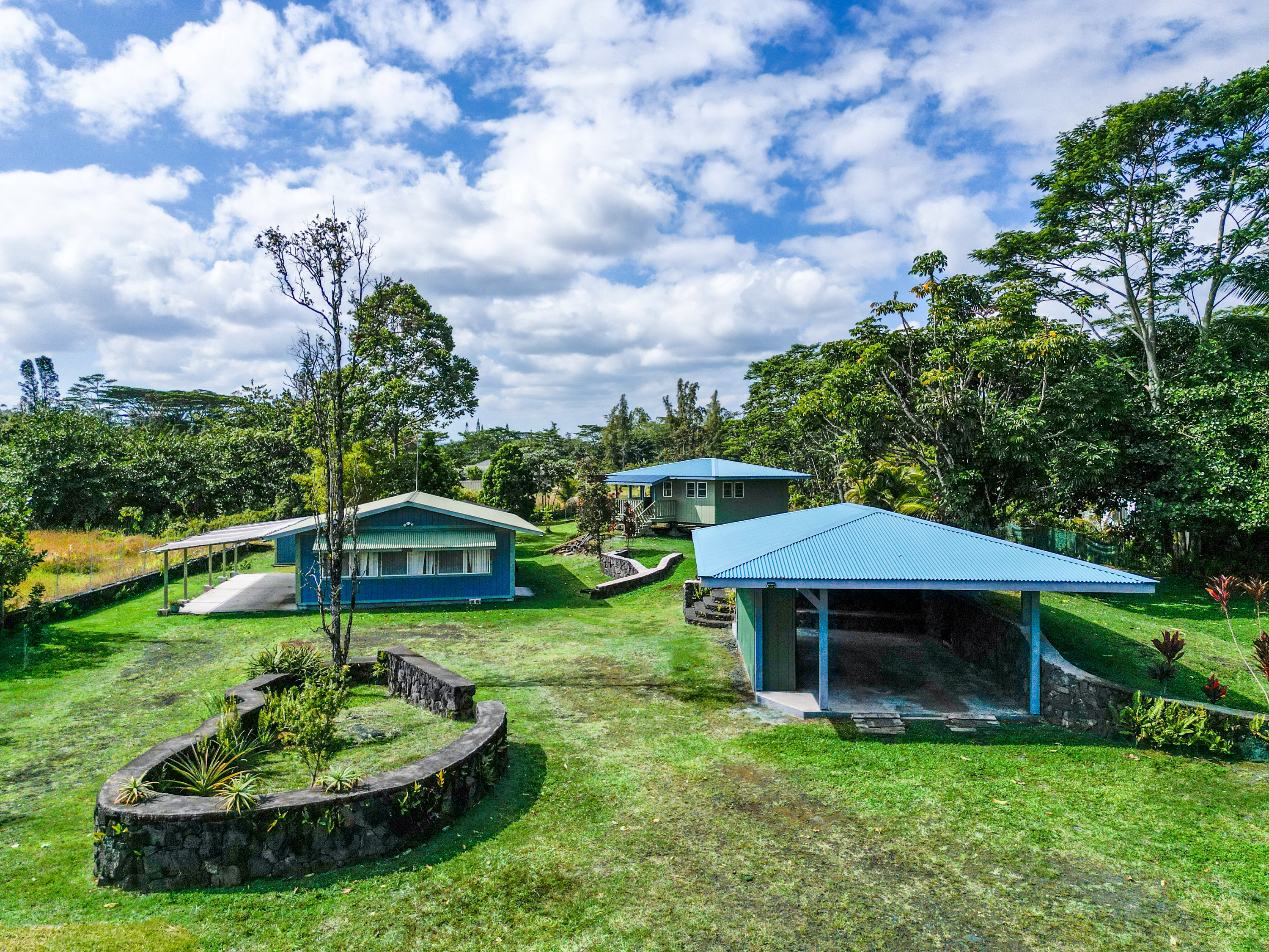 Photo of Listing #727581