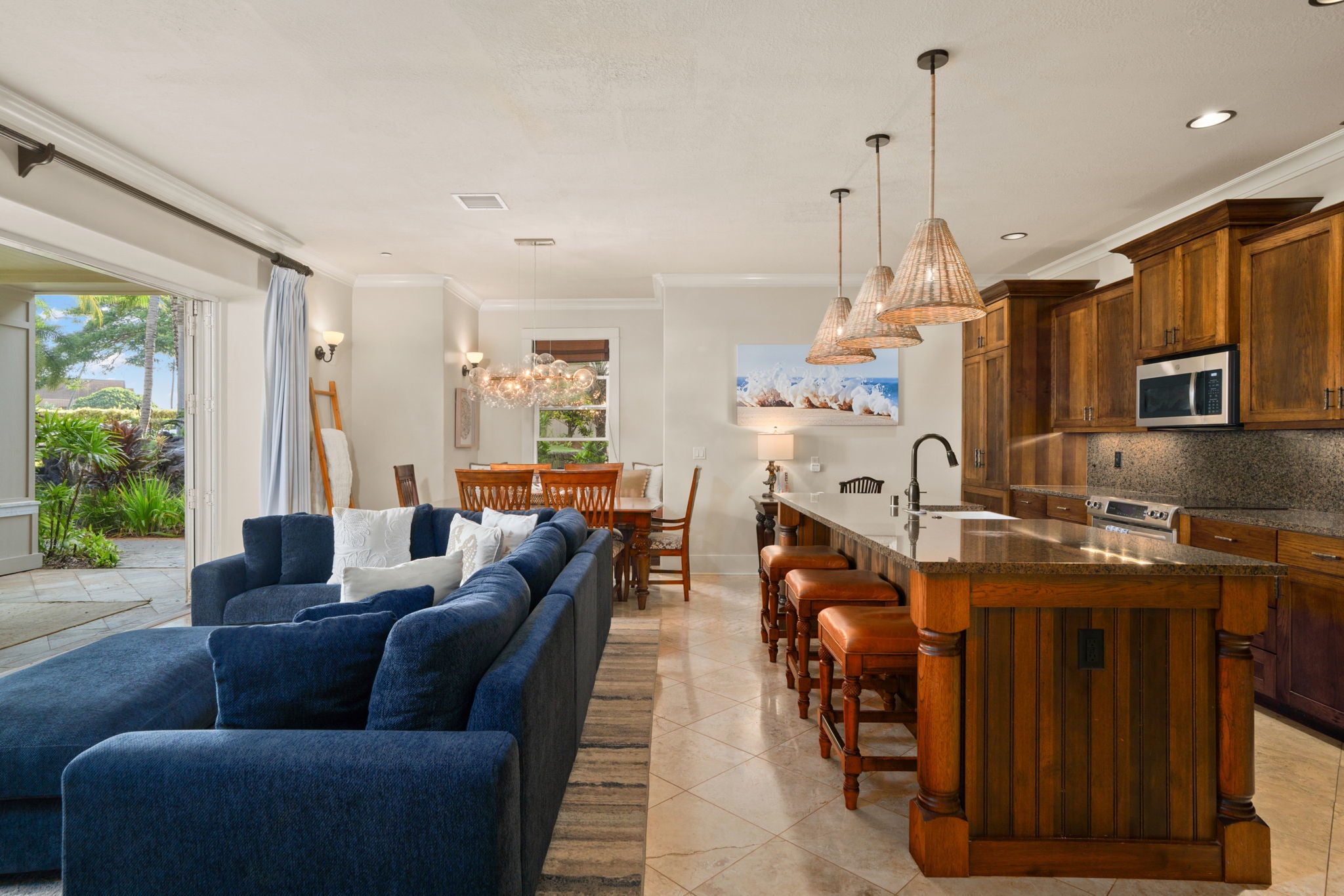 Photo of Listing #727748