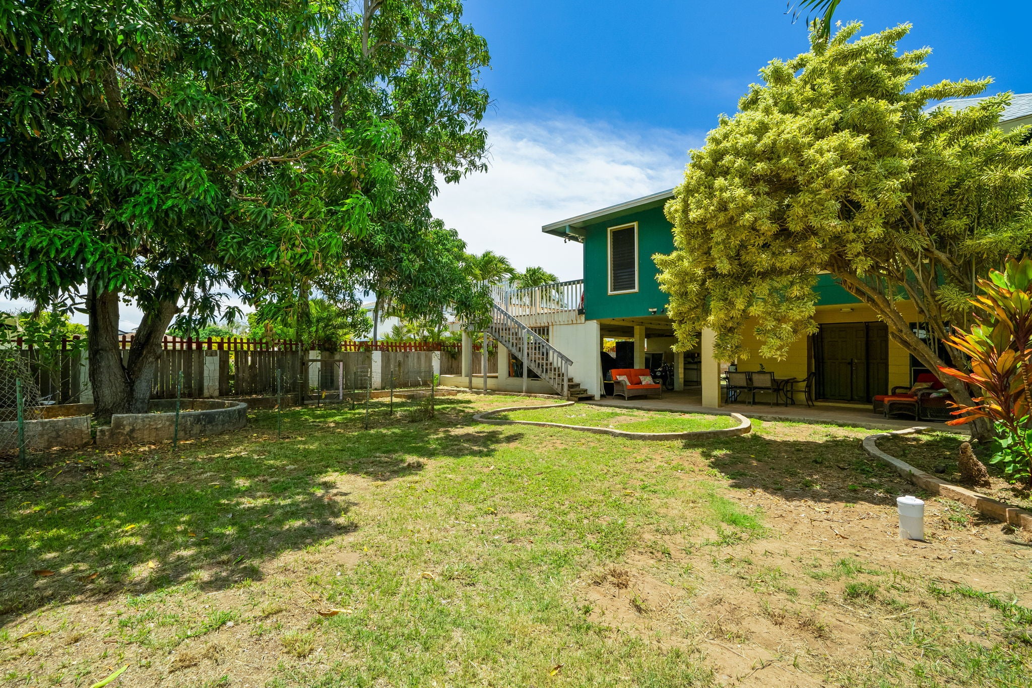 Photo of Listing #718932