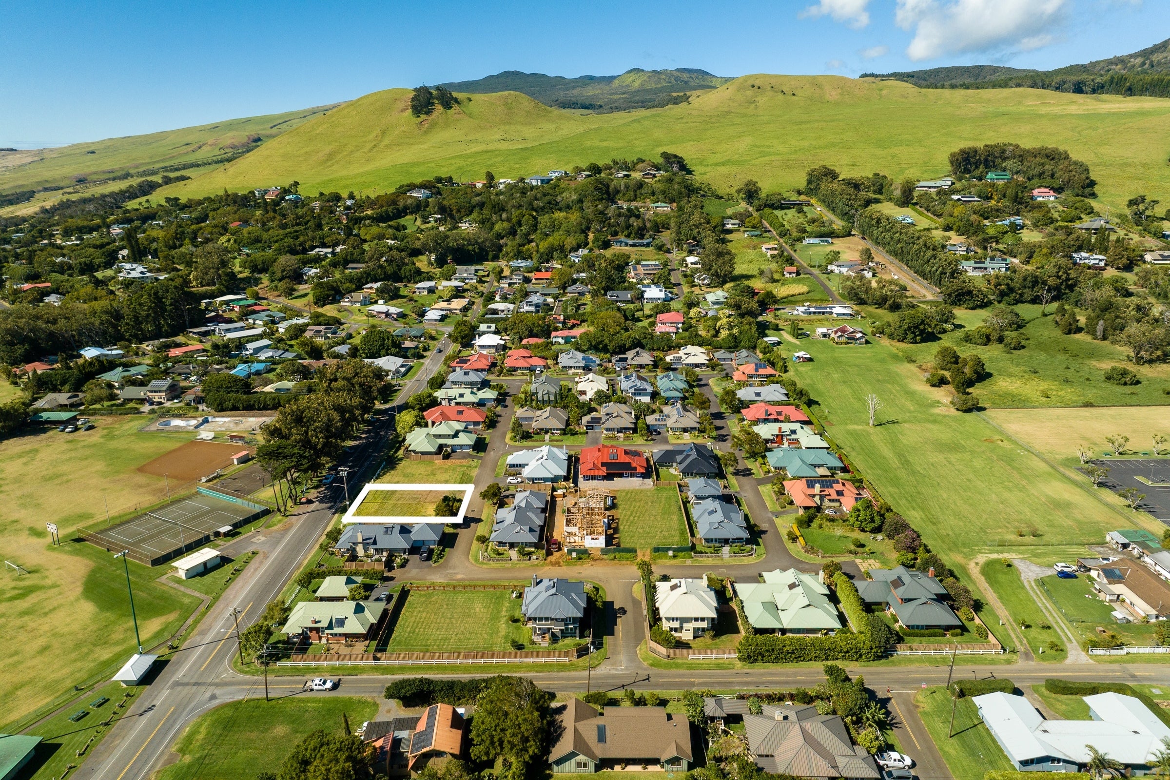 Photo of Listing #722598