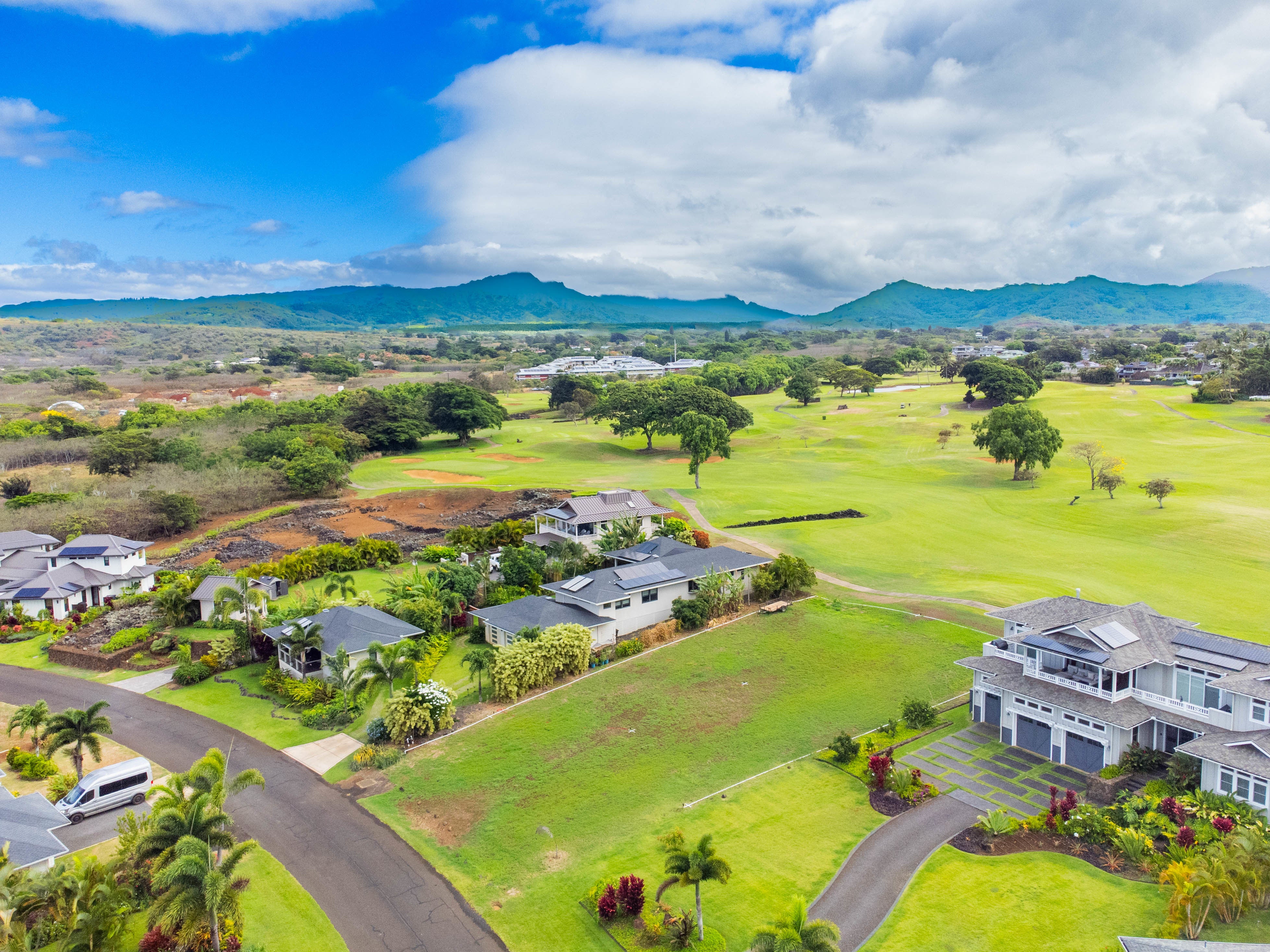 Photo of Listing #722878